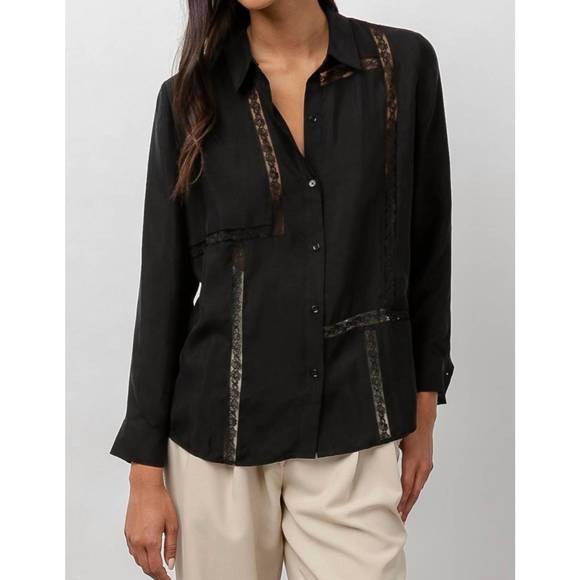 NEW RAILS mona blouse in black - Picture 2 of 5